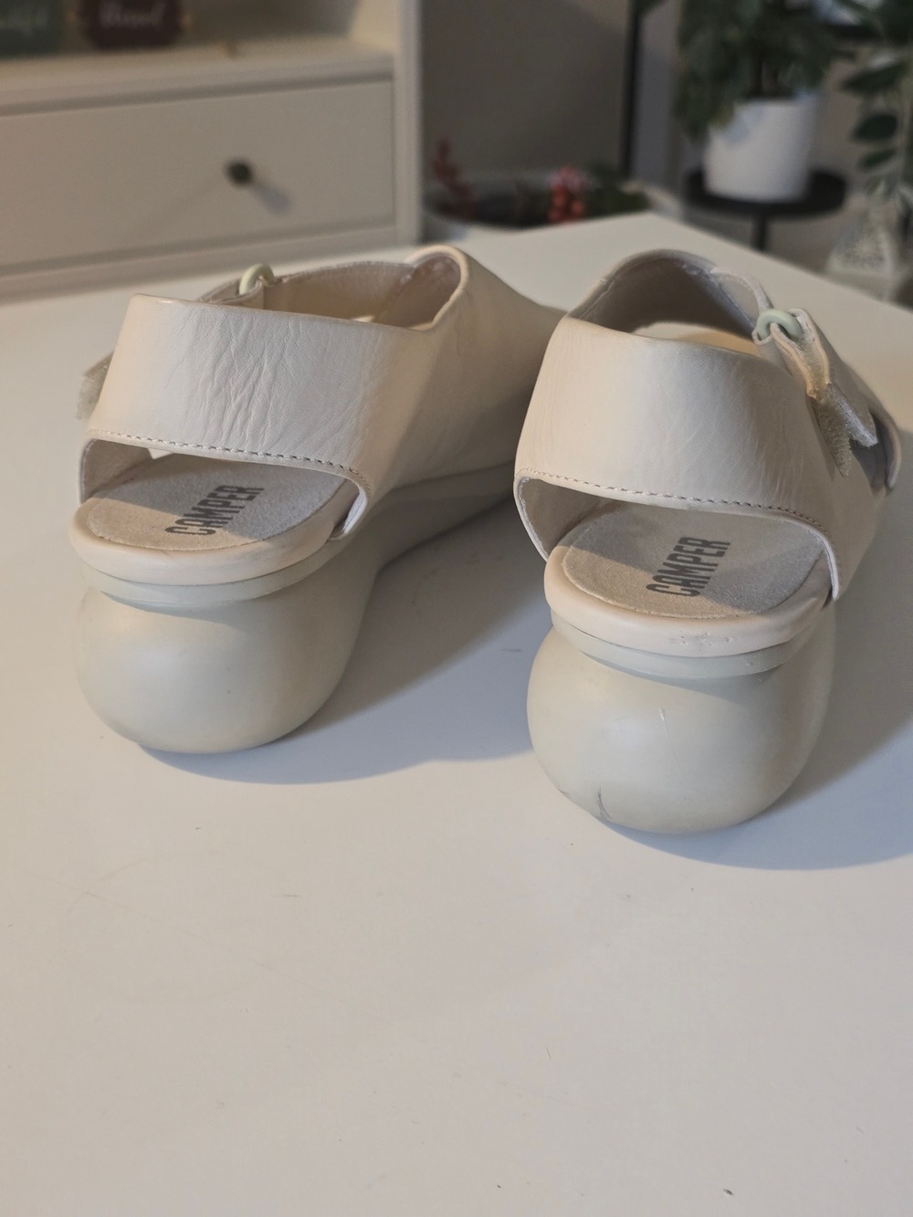 Camper White Women's Platform Leather Sandal Size 39 - Picture 3 of 11